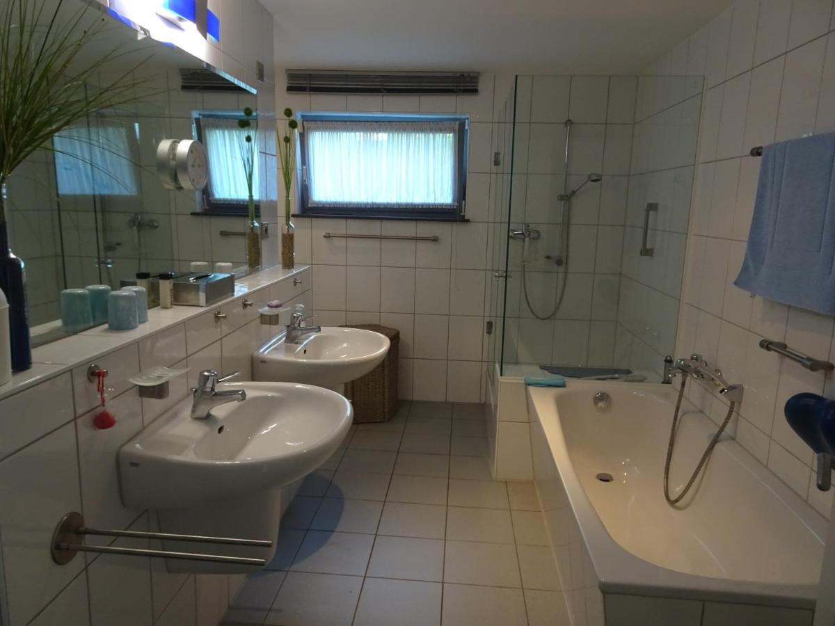 Apartment Traumferienwohnung Zwischen Koeln Und Duesseldorf
